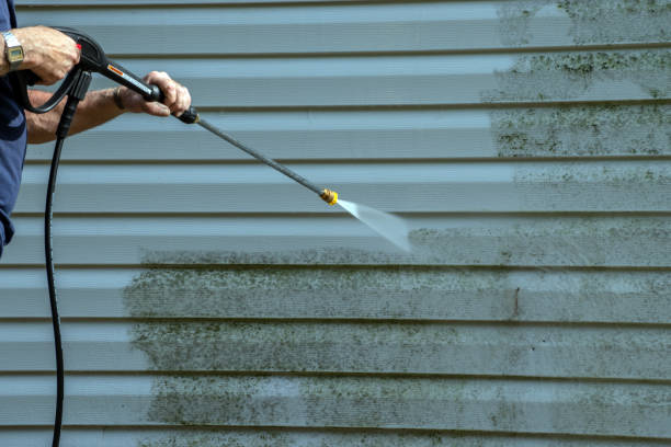 Best Deck Cleaning Services  in Uvalde Estates, TX