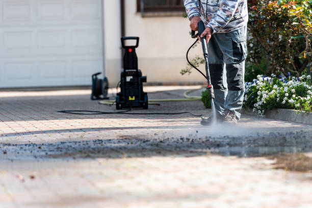 Best Commercial Building Pressure Washing  in Uvalde Estates, TX