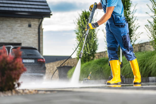 Why Choose Our Certified Pressure Washing Experts for Your Project Needs in Uvalde Estates, TX?